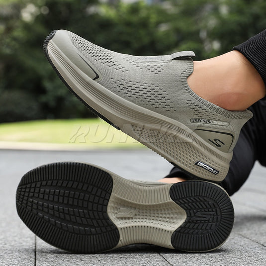 Skechers Slip-ins GO RUN Ultra Light – Hands-Free Comfort & Air-Cooled Cushioning | Best Walking & Running Shoes - 237712