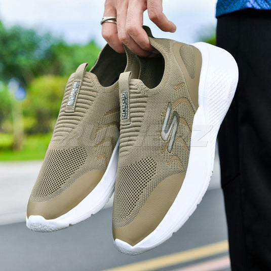 Skechers GORUN VAPORFOAM - Ultra-Light Comfort with Air-Cooled Memory Foam® at Best Price in Pakistan - 209