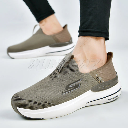 Skechers Slip-ins: Max Cushioning Hyper Burst | SKU-2185