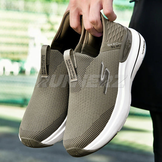 Skechers Slip-ins: Max Cushioning Hyper Burst | SKU-2185