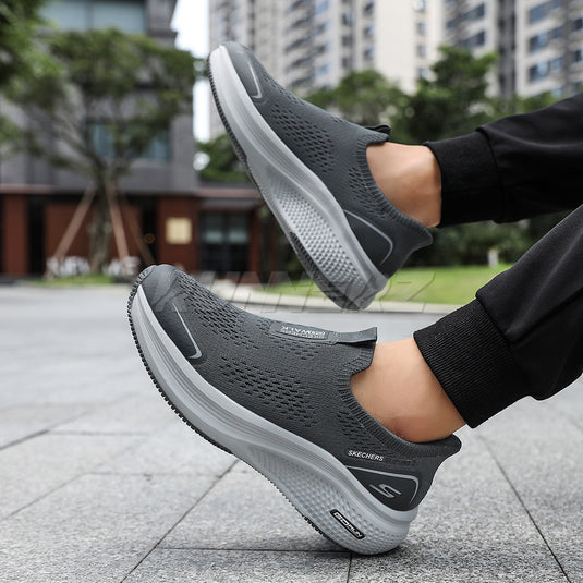 Skechers Slip-ins GO RUN Ultra Light – Hands-Free Comfort & Air-Cooled Cushioning | Best Walking & Running Shoes - 237712