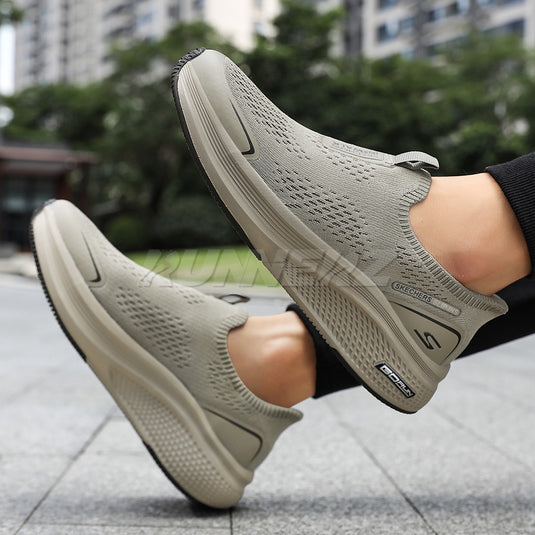 Skechers Slip-ins GO RUN Ultra Light – Hands-Free Comfort & Air-Cooled Cushioning | Best Walking & Running Shoes - 237712