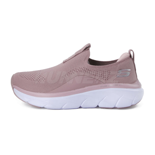 Skechers Women D'Lux Walker 2.0 – Now Available in Pakistan - F 908