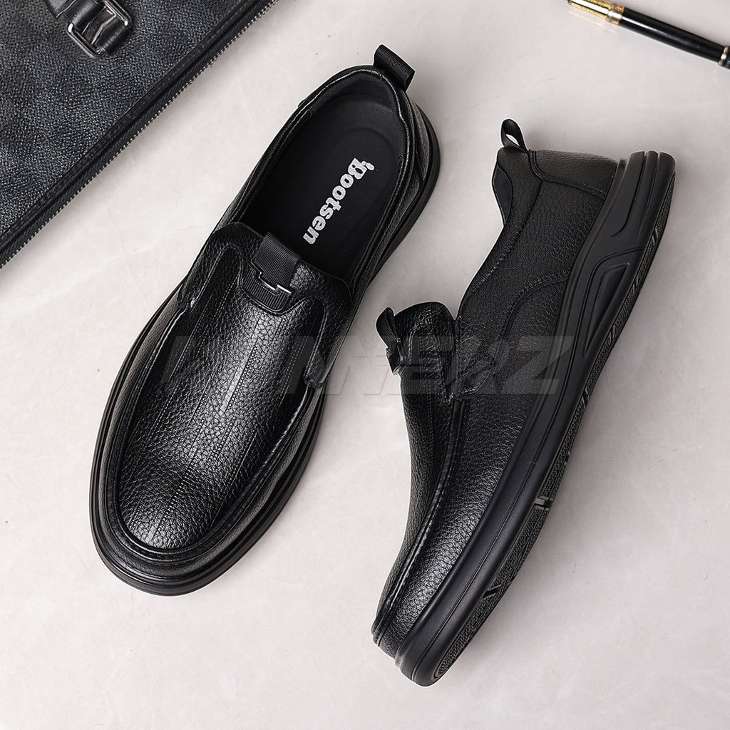 Windsor Classic Leather Slip-Ons – The Perfect Executive Men’s Shoe T-7806