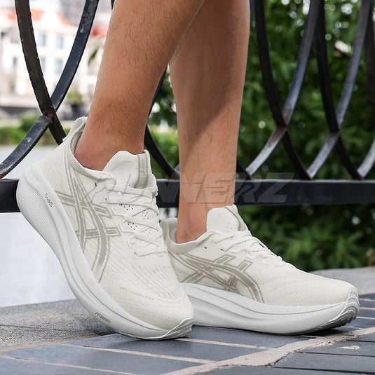 ASICS Gel-Nimbus 27 Running Shoes for Men in Pakistan | Best Price with 20% Off