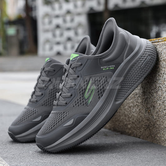 Skechers Hands Free Slip-ins GO RUN Ultra Light Price in Pakistan | Buy Online from Runnerz | SKU-A2503