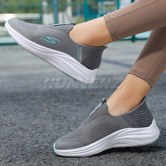 Skechers Slip-ins Vapor Foam Hands Free Shoes in Pakistan | Best Price & Free Delivery | SKU-7576