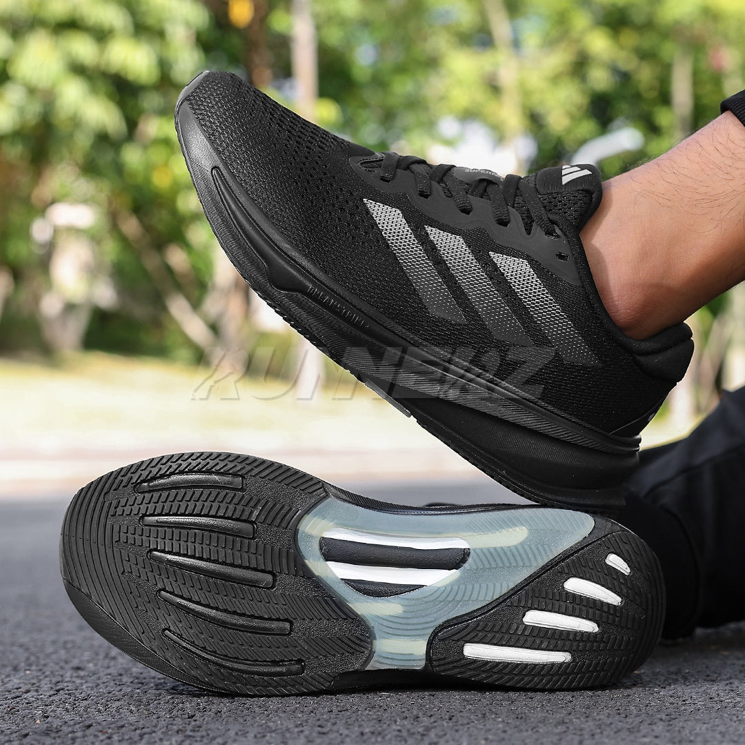 AD Supernova Rise – Best Running Shoes for Men in Pakistan Secondary image