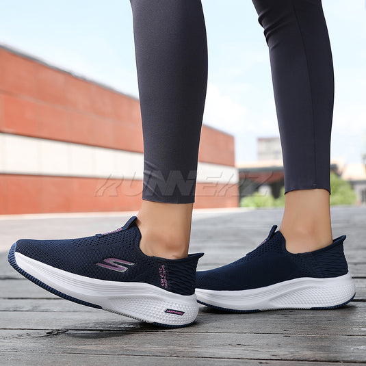 Buy Skechers Slip-ins GO RUN for Women | Air-Cooled, Hands-Free Shoes – Flat 28% OFF in Pakistan | F-668