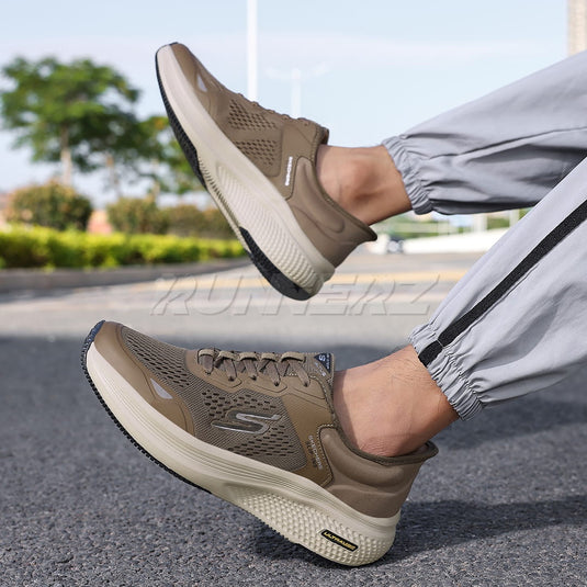 Skechers Hands Free Slip-ins GO RUN Ultra Light Price in Pakistan | Buy Online from Runnerz | SKU-A2503