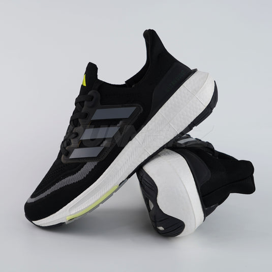 Adidas Ultraboost Light Shoes - Flat 40% Off | Best Price in Pakistan